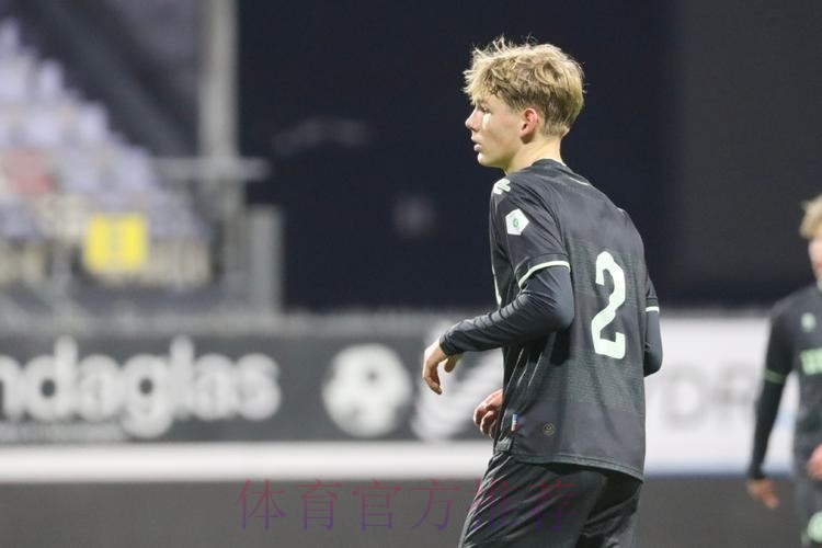 马卡:卢宁不在安帅计划 若球员留队只能当三号门 马卡:卢宁不在安帅计划 若球员留队只能当三号门